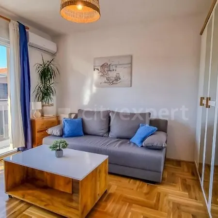 Mediteraneo Apartment *